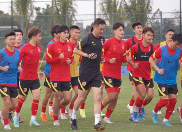 亚洲三级国产